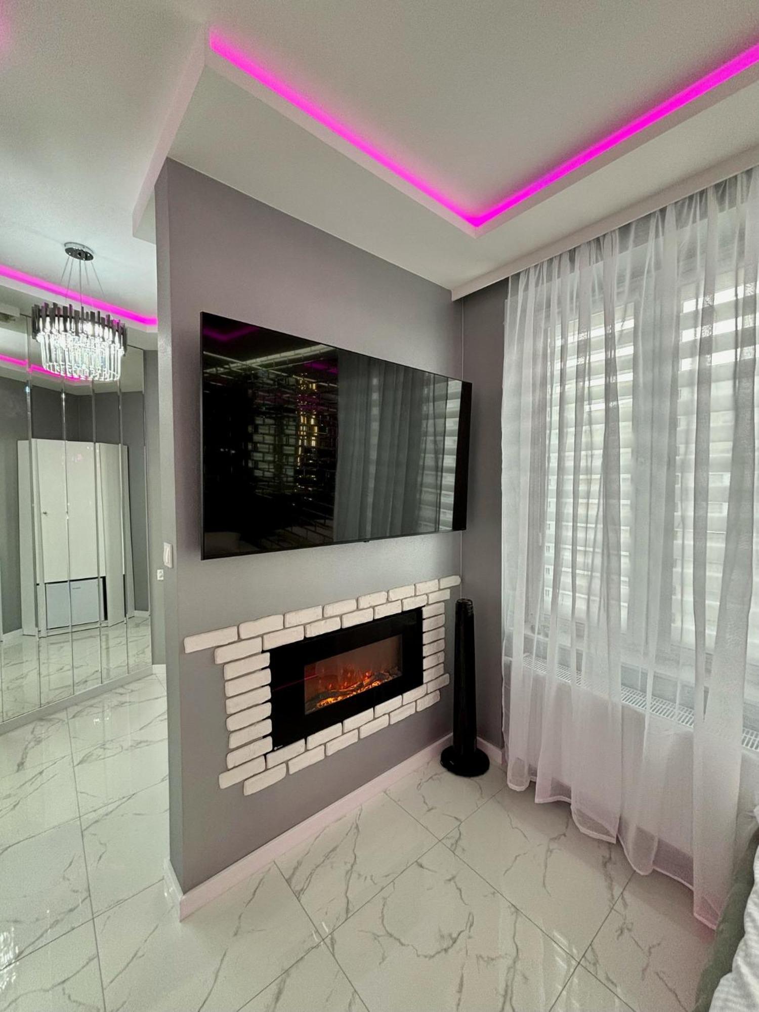 Apartament "Prezydencki Deluxe" Centrum Z Duza Wanna Dla Dwojga Gniezno Exterior foto